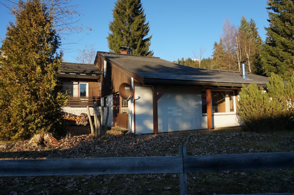 Haus Sonnenalm Villa Бад Митерндорф Екстериор снимка